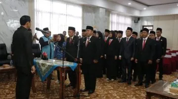 Bupati Kaur saat pelantikan pejabat