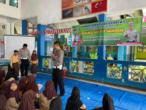 Ditlantas Polda Bengkulu Gelar Sosialisasi di SDN 79 Kota Bengkulu