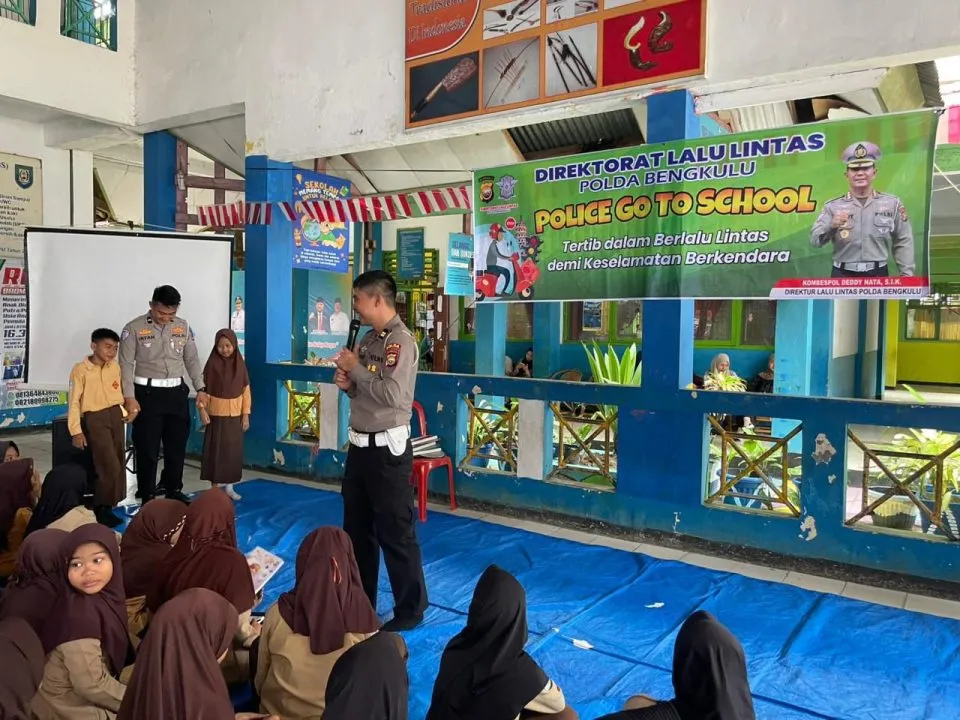 Ditlantas Polda Bengkulu Gelar Sosialisasi di SDN 79 Kota Bengkulu