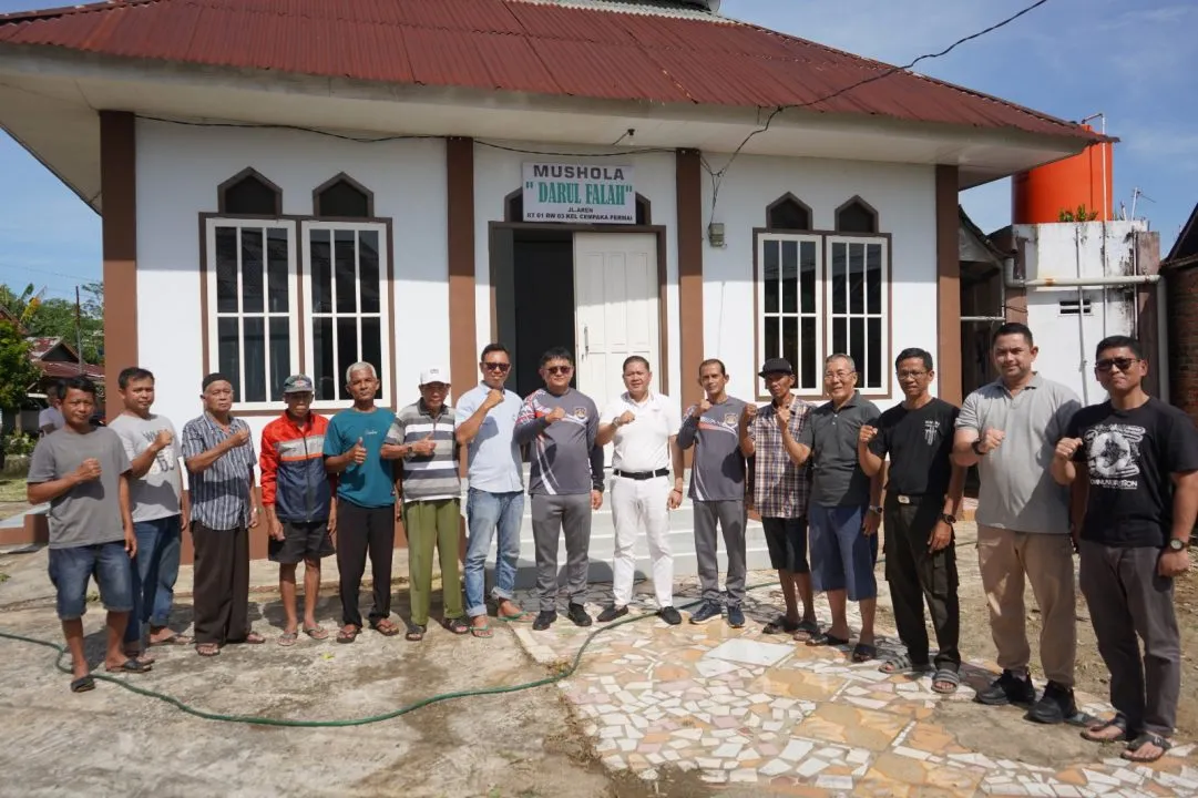 Imigrasi Bengkulu Warnai Hari Bhakti Kemenimipas Ke-1 dengan Peremajaan Mushola Darul Falah