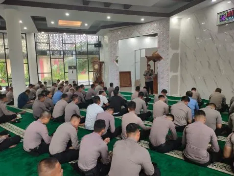 Perkuat Keimanan, Polda Bengkulu Ajak Personel Jaga Kebersihan Hati
