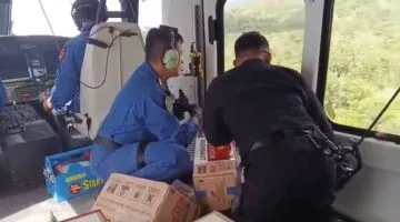 Polri Lanjutkan Distribusi Bantuan Bencana Banjir dengan Airdrop ke Taput dan Tapteng