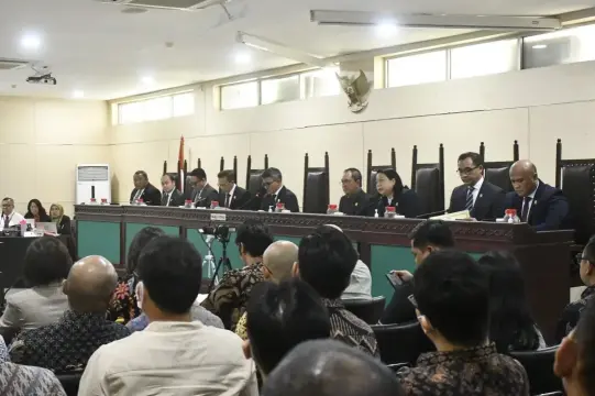 Sidang KPPU. Dok