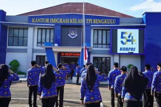 Imigrasi Bengkulu Gelar Upacara HUT KORPRI ke 54 : “Bersatu, Berdaulat, Mewujudkan Indonesia Maju”