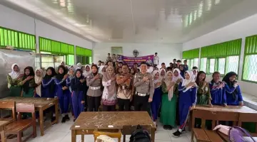 Edukasi Tertib Lalu Lintas, Ditlantas Polda Bengkulu Sambangi SMPN 16