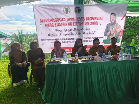 Infrastruktur Rusak Jadi Keluhan Warga ke Dewan Kota