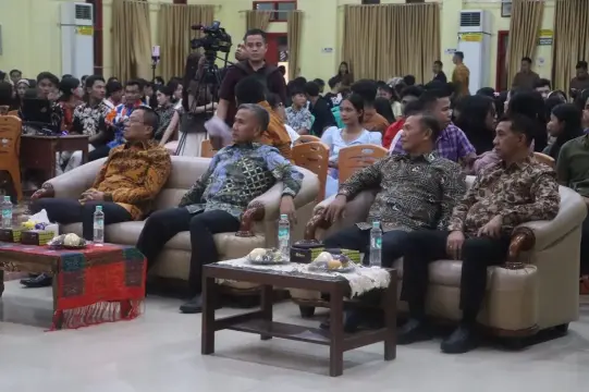 Kapolda Bengkulu Hadiri Perayaan Natal Pemuda dan Pelajar se-Provinsi Bengkulu