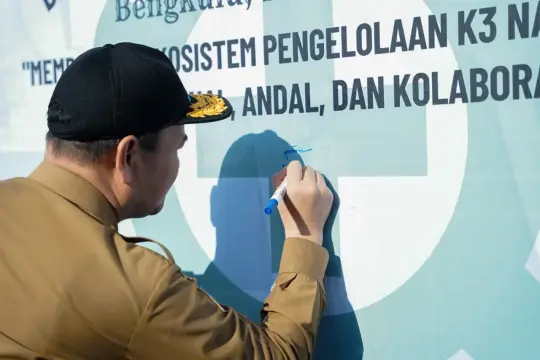 Perusahaan dan Pekerja di Bengkulu Diminta Sedekah Jika Mau Selamat
