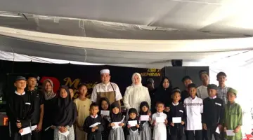 Santunan Anak Panti Warnai Grand Opening JPL Beauty Body Slim dan Pas D’Clup