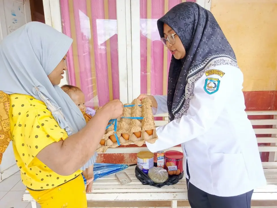 Komitmen Nyata Turunkan Angka Stunting, UBP Bengkulu Salurkan Bantuan Gizi di Ujan Mas