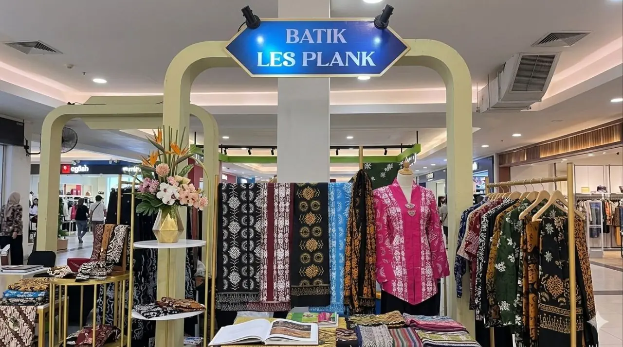 Visual Baru Batik Bengkulu: Kotak Cantik Batik Les Plank di Festival Ekonomi Syariah BI