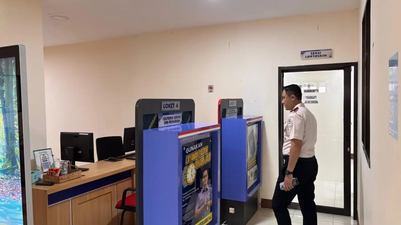 Kakan Imigrasi Bengkulu Tinjau Kesiapan Layanan Sebelum Jam Operasional, Pastikan Berjalan Optimal