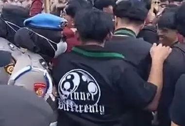 Kericuhan Demonstrasi Mahasiswa dan Pentingnya Menjaga Etika Dalam Menyamapaikan Aspirasi
