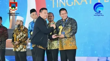 Pagar Alam Raih Penghargaan Kemendagri