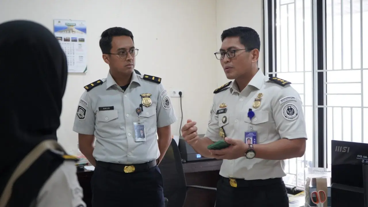 Direktorat Visa dan Dokumen Perjalanan Lakukan Pemutakhiran Data di Imigrasi Bengkulu