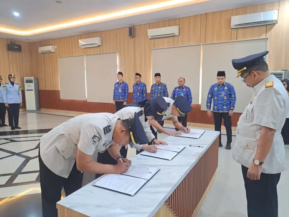 Kakanim Bengkulu Hadiri Pelantikan PNS di Kanwil Ditjen Imigrasi Bengkulu