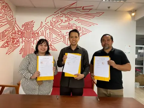 Penandatanganan Nota Kesepahaman (MoU) antara Asosiasi Media Siber Indonesia (AMSI), Badan Perfilman Indonesia (BPI), dan Asosiasi Video Streaming Indonesia (AVISI), Rabu (8/7).