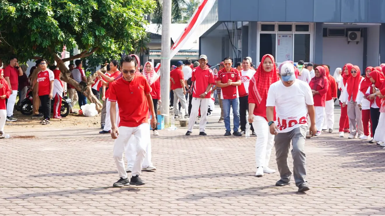 Pemprov Bengkulu Adu Kekompakan Lewat Lomba Tradisional