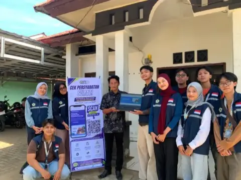 E-SAKTI (Elektronik Sistem Administrasi Kelurahan Terintegrasi), sebuah website yang dirancang dan dikembangkan secara mandiri oleh mahasiswa KKN Kelompok 15 Universitas Bengkulu.