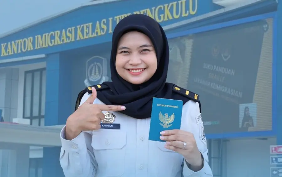 Sebelum Terbang ke Luar Negeri, Cek Tarif dan Masa Berlaku Paspor