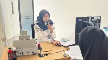Proses pembuatan paspor di Kantor Imigrasi Bengkulu