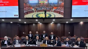 Dari Desa Padang Bindu ke Ruang Sidang MK, Kisah Ilham Menembus Batas