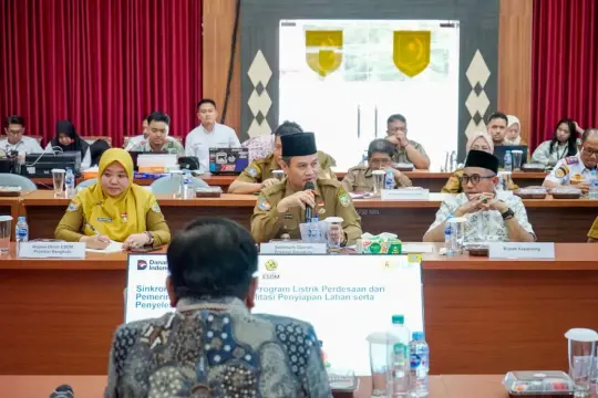 Pemprov Bengkulu Pastikan Listrik Tepat Sasaran