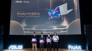 Kika: 1. Adrian Pradipta - Technical Public Relations, ASUS Indonesia 2. ⁠Rudy Salim - CEO PRESTIGECORP 3. ⁠Lenny Lin - Country Manager, ASUS Indonesia 4. Marcello Tahitoe, Top Indonesian Singer