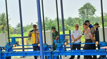 Pemprov Bengkulu Tinjau Infrastruktur Pengendali Banjir Sungai Air Bengkulu