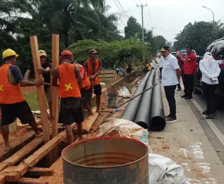 Wagub Mian Tinjau Pembangunan SPAM IKK Pinang Raya